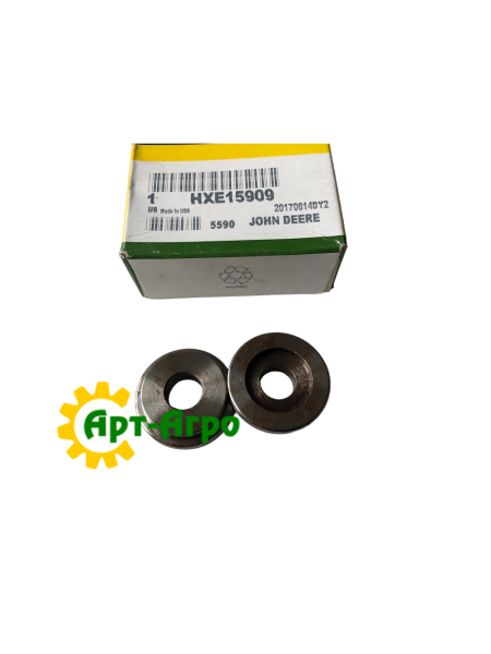 HXE15909 Распорная втулка John Deere