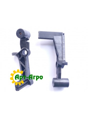 R256413 Кронштейн двери John Deere (Royal Tiger)