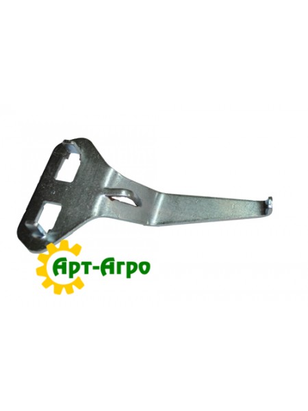 A69139 Кронштейн чистика левый John Deere
