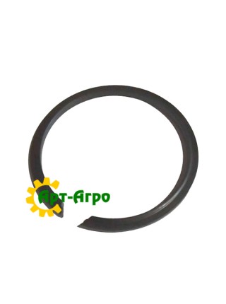 R135096 Pierścień ustalający wału skrzyni biegów John Deere