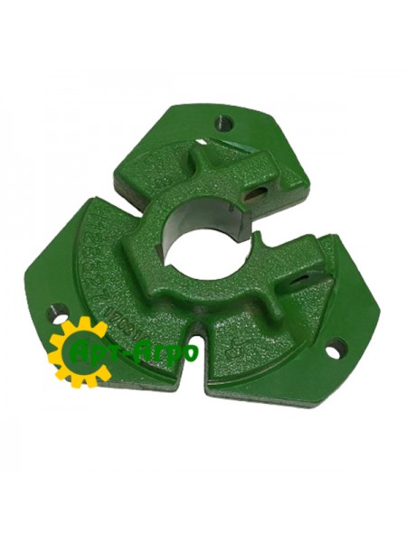 H128327 John Deere drive beater pulley hub