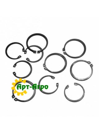 H133229 Lock ring John Deere