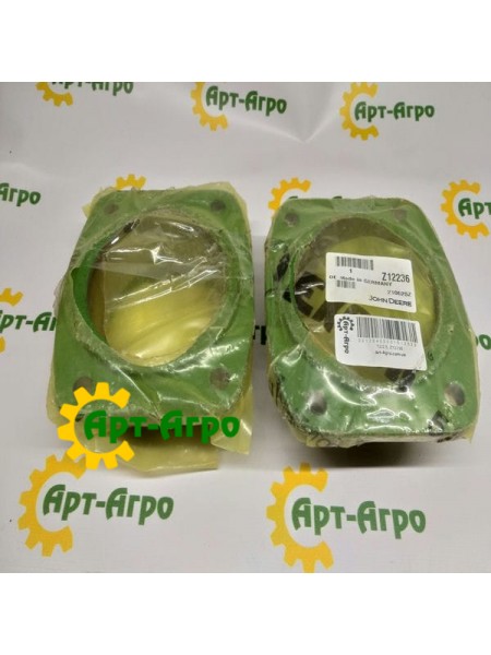 Z12236 John Deere Main Shaft Bearing Housing