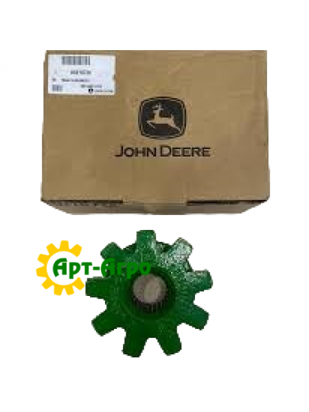 HXE18738 Ступиця шківа приводу подрібнювача John Deere