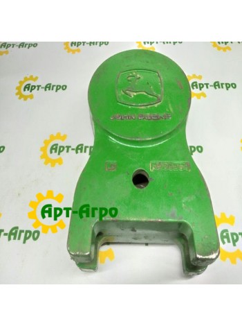 N238254 Корпус подшибника JohnDeere