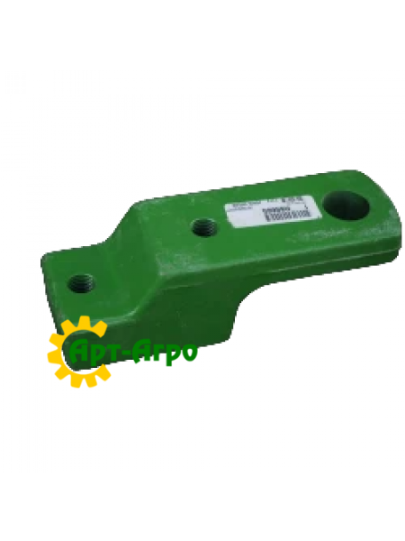 R88665 Кронштейн прицепного механизма John Deere