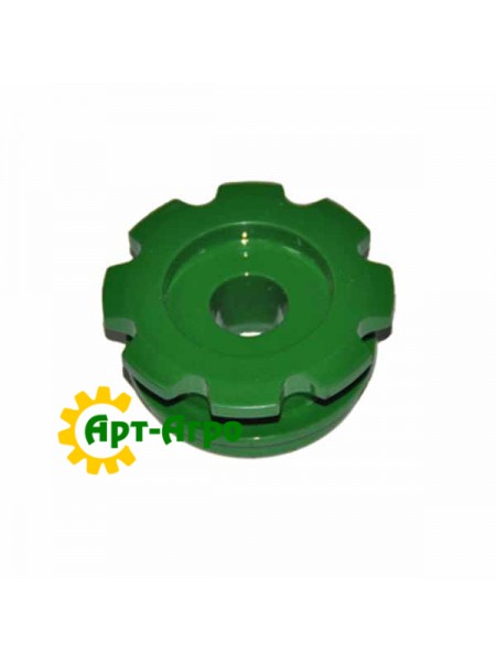 N161704 John Deere chain sprocket