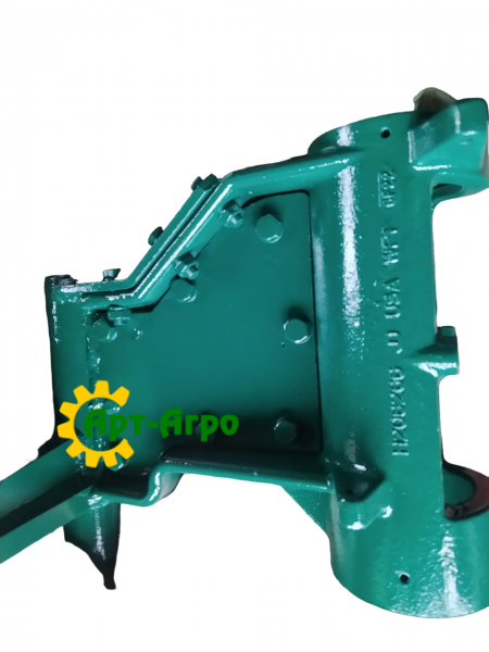 H206266 Wspornik wałka pośredniego rozdrabniacza słomy John Deere