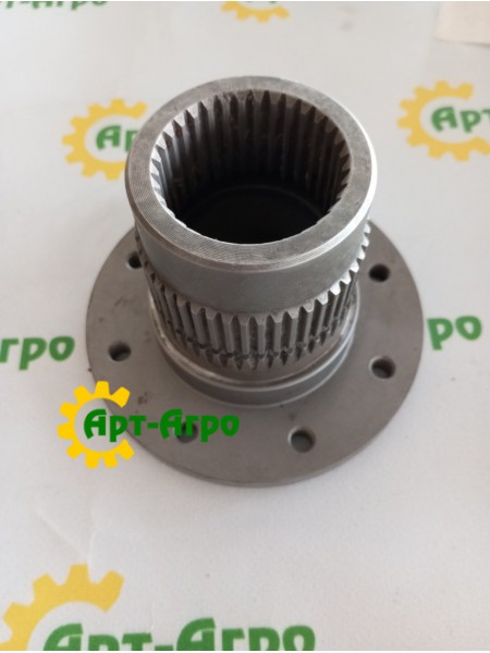 H126829 Variator pulley hub John Deere