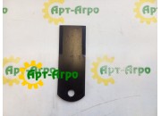 84437640 Нож измельчителя комбайна New Holland 140x50x3(D-12) Radura