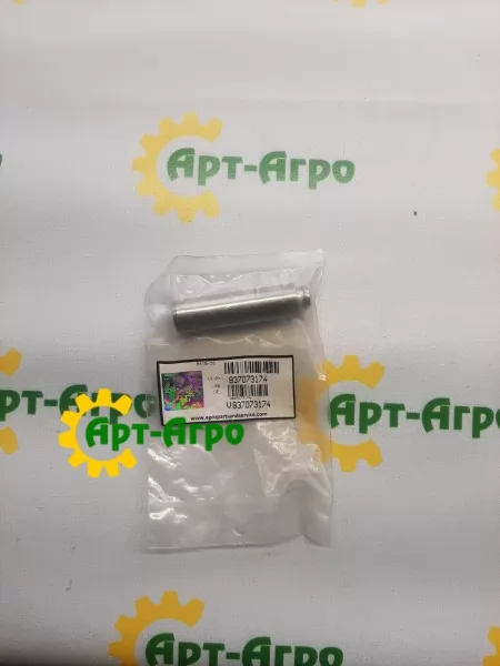 837073174 Напрямна клапана AGCO PARTS