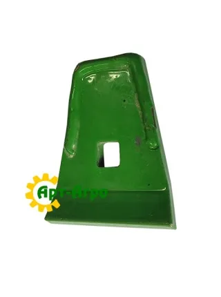 AH222540 Wear plate John Deere