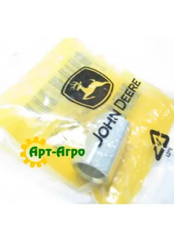 H147370 Втулка John Deere