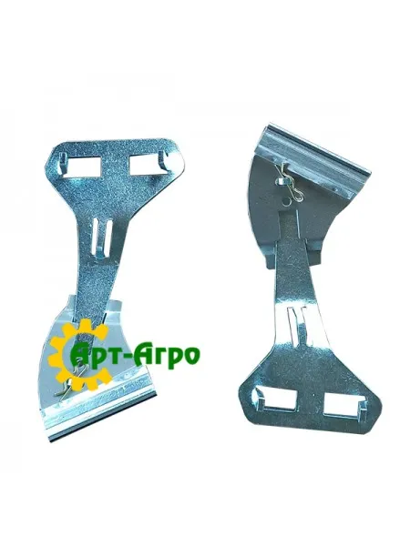 G62808 Set (2 pcs) of scraper scrapers with lever John Deere (Greenly) G62808 Set (2 pcs) of scraper scrapers with lever John Deere (Greenly)