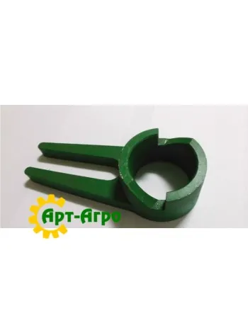 A24693 Eccentric fork of the drive engagement mechanism. Fist (element of the machine)