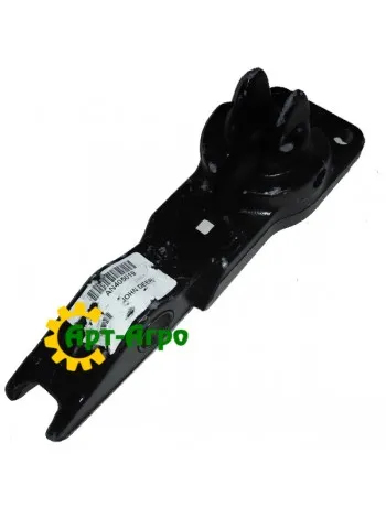 AN405019 John Deere Cultivator Post Bracket