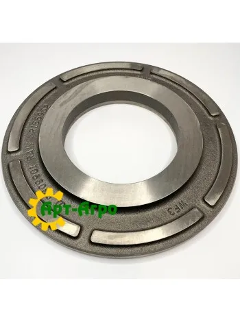R155952 Тарелка поршня переднего моста John Deere