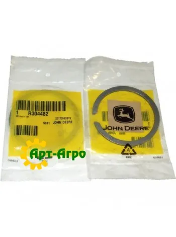R304482 John Deere Retaining Ring
