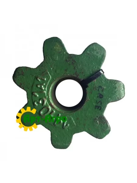 144031A1 Ear elevator sprocket. lower AGRI PARTS