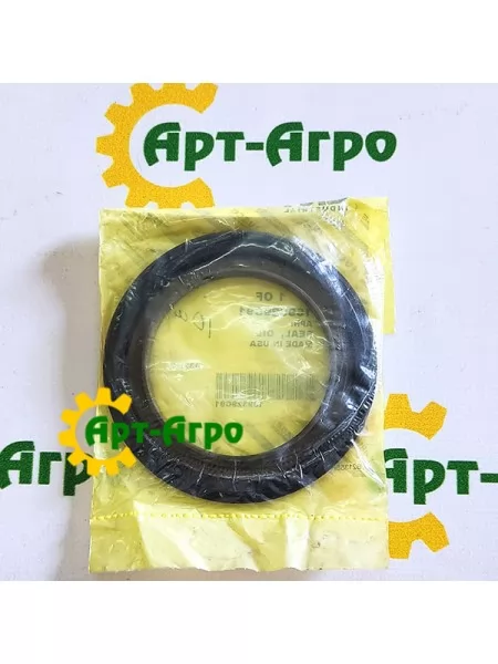 169329C91 Манжета маточини заднього колеса CNH