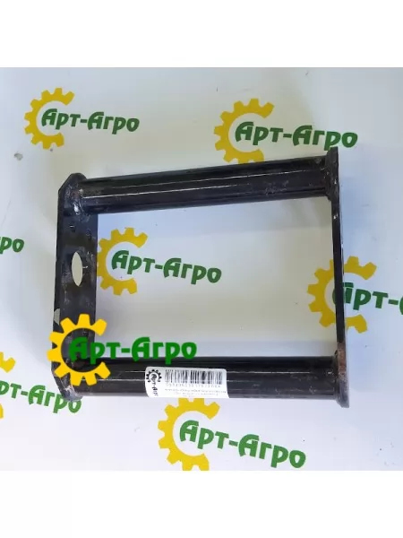 84433703 Подовжувач кронштейна заднього ліхтаря New Holland 84433703 Подовжувач кронштейна заднього ліхтаря New Holland