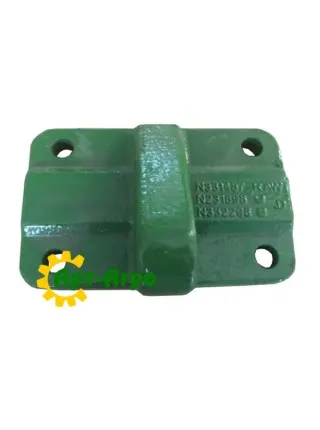 N233141 John Deere Planter/Cultivator Frame Mounting Bracket N233141 John Deere Planter/Cultivator Frame Mounting Bracket