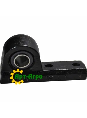 AN261752 Subsoiler harrow bearing housing (right) John Deere