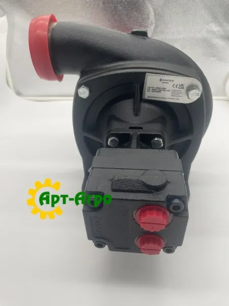 48136927 Насос водяний CNH