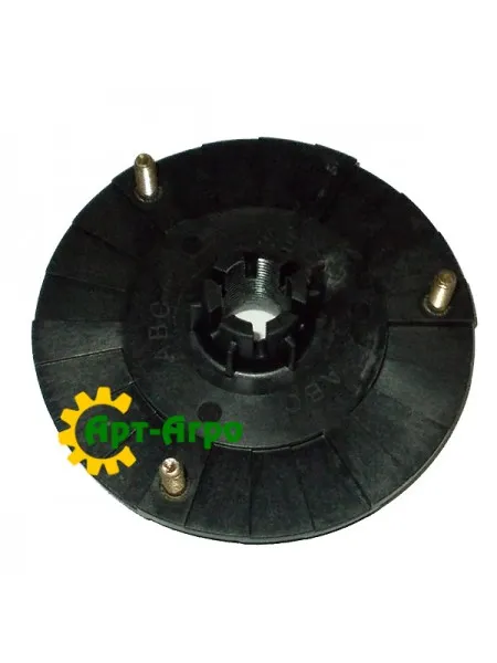 AA40971 The hub of the John Deere seed drill disc