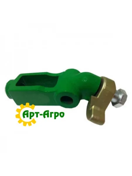 BA28164 Korek z wahaczem do regulacji koła mocującego John Deere