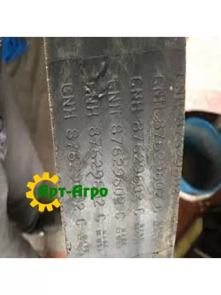 87629602 CNH Triple Belt