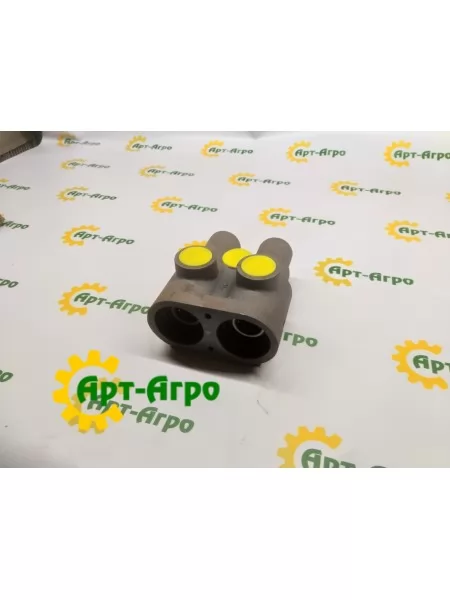 103866A3 Муфта швидкознімна гідравл. у зборі CNH