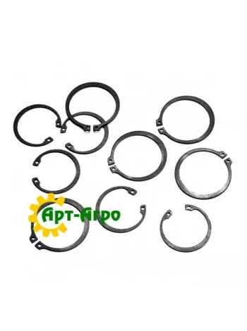 R243272 Кільце стопорне John Deere