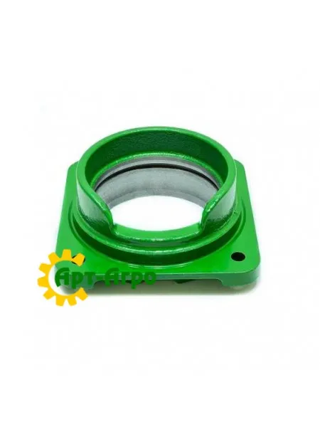 HXE118484 Hammer bearing housing. John Deere drum HXE118484 Hammer bearing housing. John Deere drum