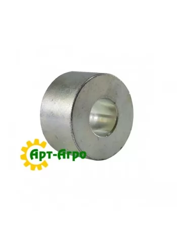 H134114 Втулка John Deere