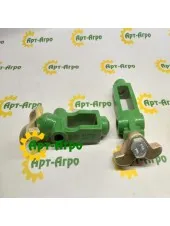 G82772K Стопор с коромыслом регулировки прижима прик. колеса John Deere (Greenly)