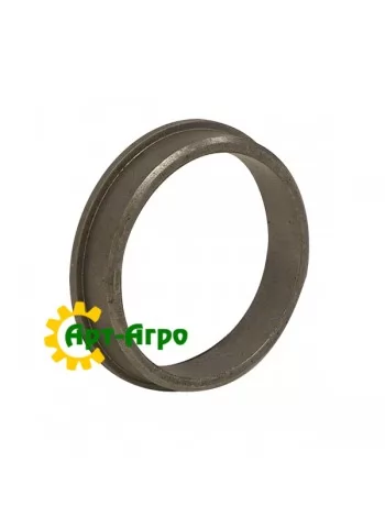 G64190 John Deere wheel arm frame bushing (Greenly)