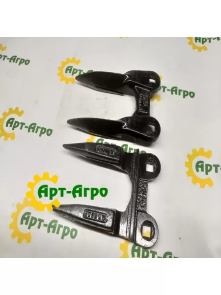 1307299С2 Палець подвійний жниварки CNH (Brasil) 1307299С2 Палець подвійний жниварки CNH (Brasil)