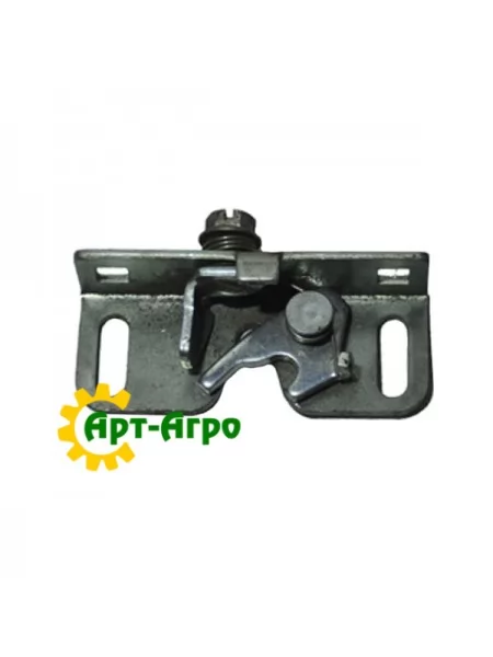 AZ102725 Засувка заднього капота John Deere