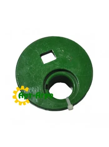 H133599-UA Ексцентрик лівий підшипника ричага соломотряса (Укр) John Deere