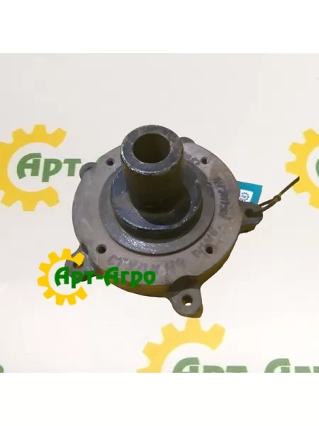 1303136C2 Ступиця шківа CNH 1303136C2 Ступиця шківа CNH