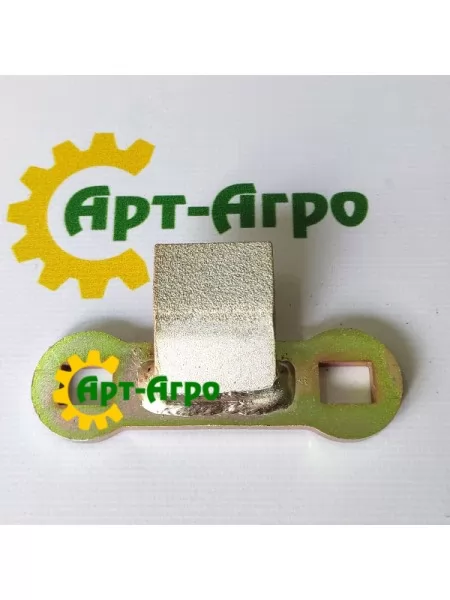 0003831480 Scythe clamp Claas 0003831480 Scythe clamp Claas