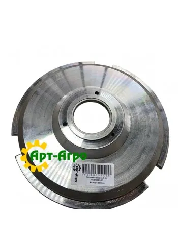 AC819821 Кришка висівного апарату KVERNELAND (Royal Tiger)