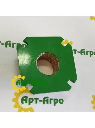 AH143100 Зірочка приводу шнека жниварки John Deere (A&I)