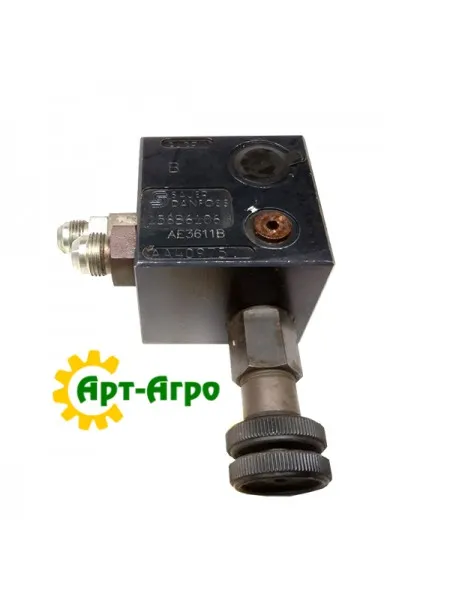 AA40975 John Deere hydraulic valve