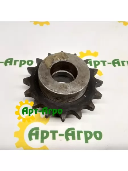 1321531C93 Зірочка натяжна реверса похилої камери CNH(UA) 1321531C93 Зірочка натяжна реверса похилої камери CNH(UA)