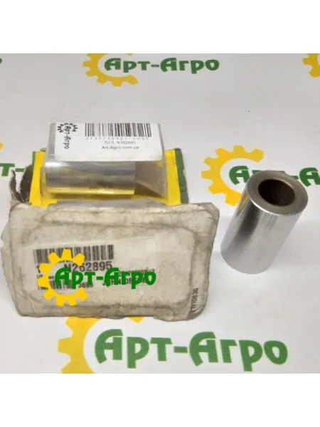 N262895 Втулка 16,256 X 28,195 X 51,562 мм стойки культиватора John Deere N262895 Втулка 16,256 X 28,195 X 51,562 мм стойки культиватора John Deere