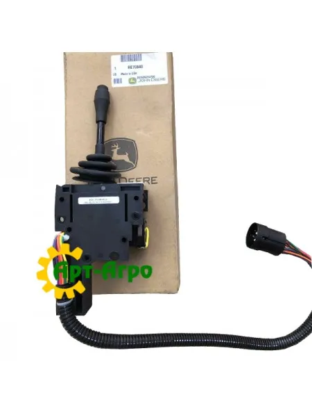 RE70840 Рычаг модуля указателя поворота JOHN DEERE RE70840 Рычаг модуля указателя поворота JOHN DEERE