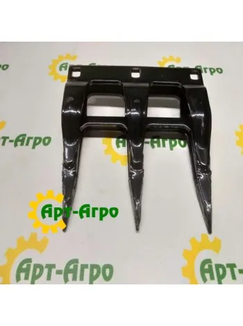 AXE37175 Потрійний палець ножа жниварки комбайна (шумахер) John Deere (NCM)