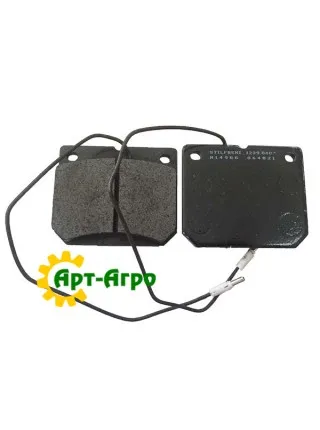 9832306 Комплект накладок тормозных (к-т 2 шт.) , CR/CX/CSX/TC CNH 9832306 Комплект накладок тормозных (к-т 2 шт.) , CR/CX/CSX/TC CNH